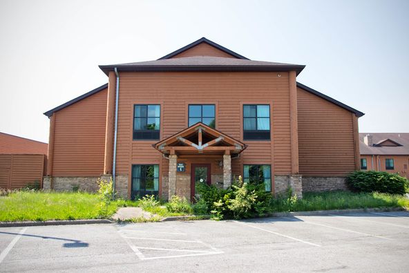 Redevelopment Opportunity: 4560 Hilton Corporate Dr, Columbus, OH 43232